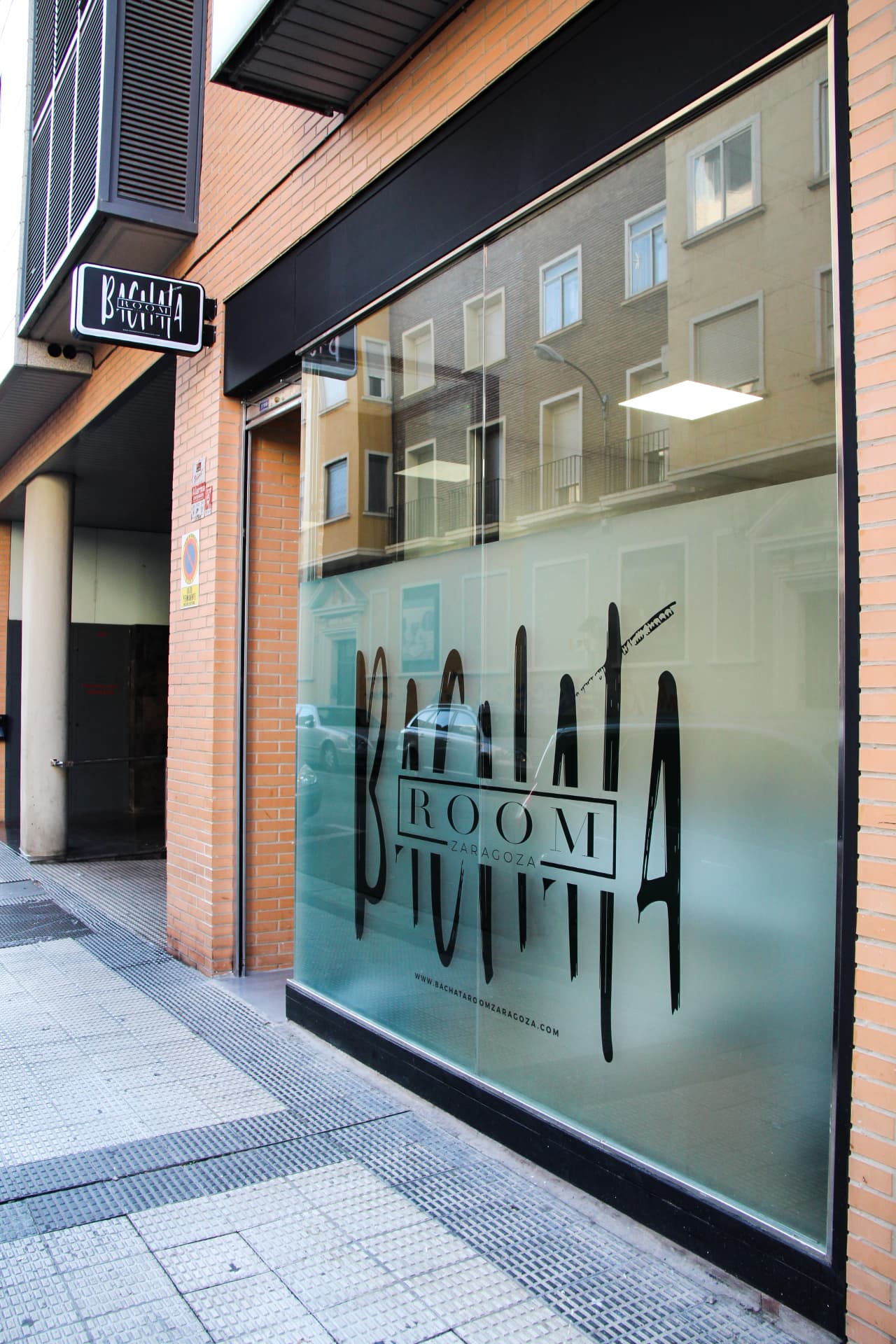 Bachata Room Zaragoza. Zaragoza, ARAGÓN