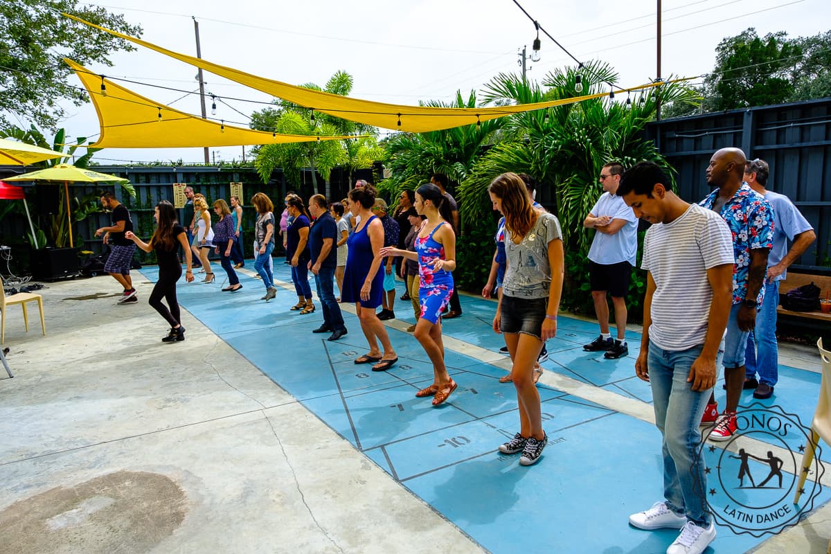 Tonos Latin Dance. Tampa