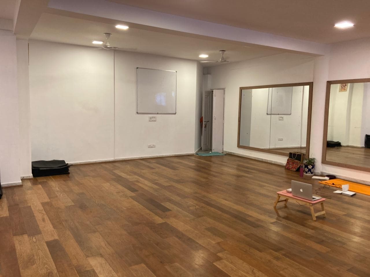 Baila Loca - Latin Dance Studio. Delhi