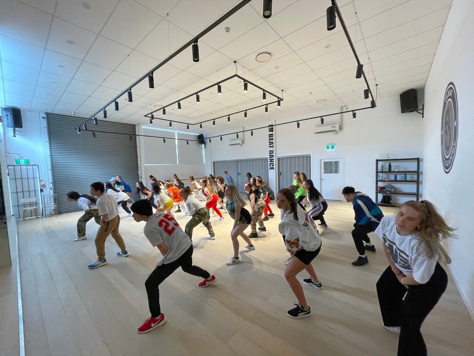 En Beat Dance Academy. Kaipātiki, AUCKLAND