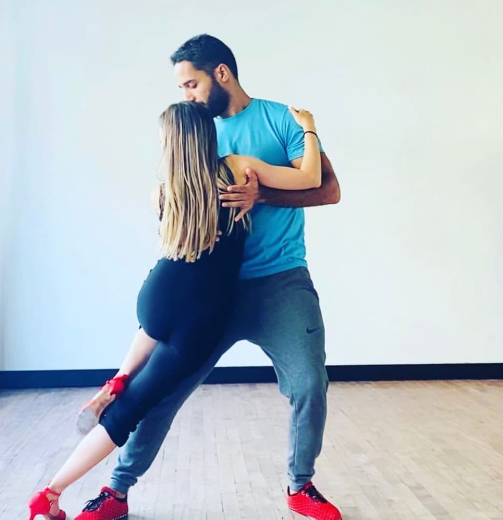 Swave Connection - École de danse Bachata Kizomba Montréal. Montreal