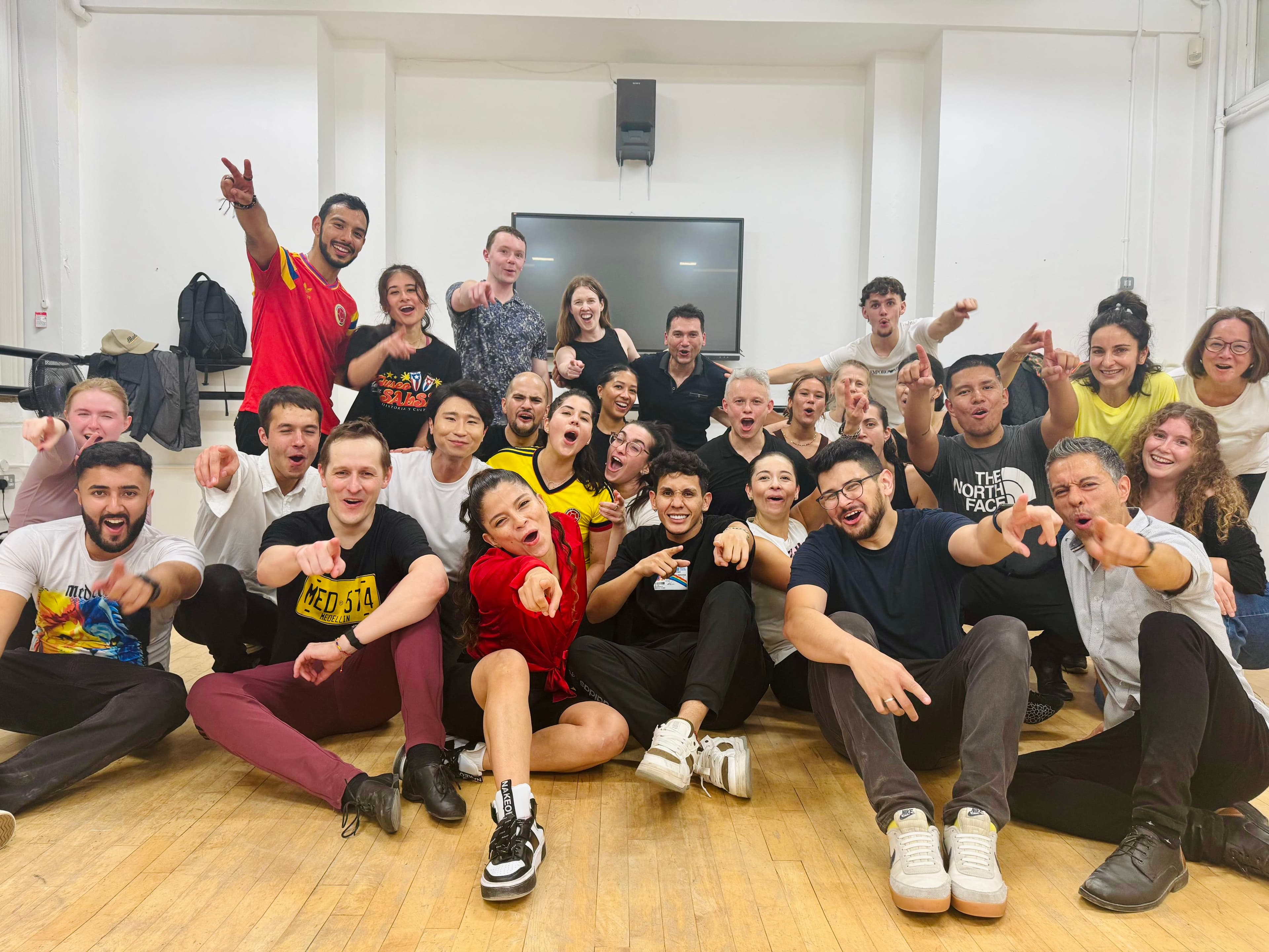 Cali Beat - Chiswick Salsa. London
