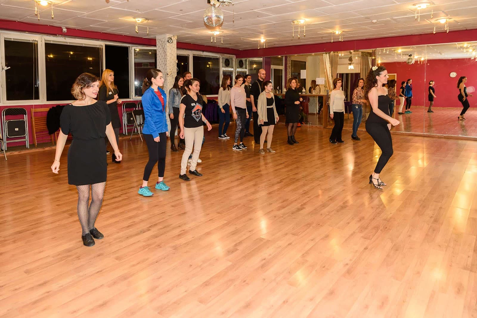 Anna Romvari dance teacher | אנה רומוורי מורה לריקודים. Tel Aviv-Yafo