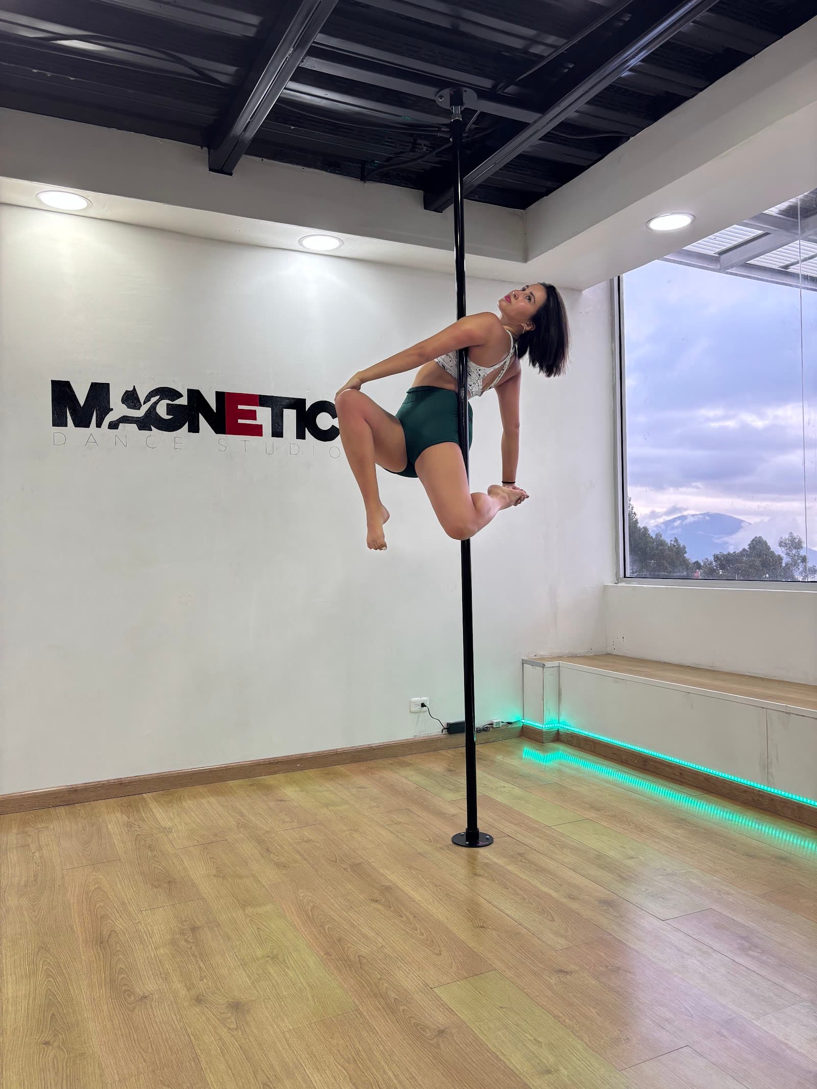 Magnetic Dance Studio. Quito, PICHINCHA