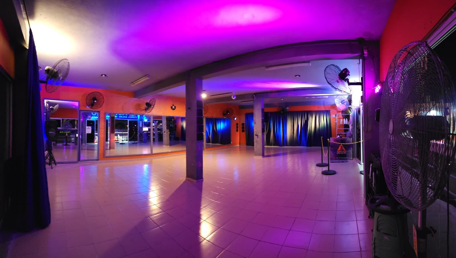 ASTRO / Salsa / Bachata / Sociales / Clases. Mérida, YUCATÁN