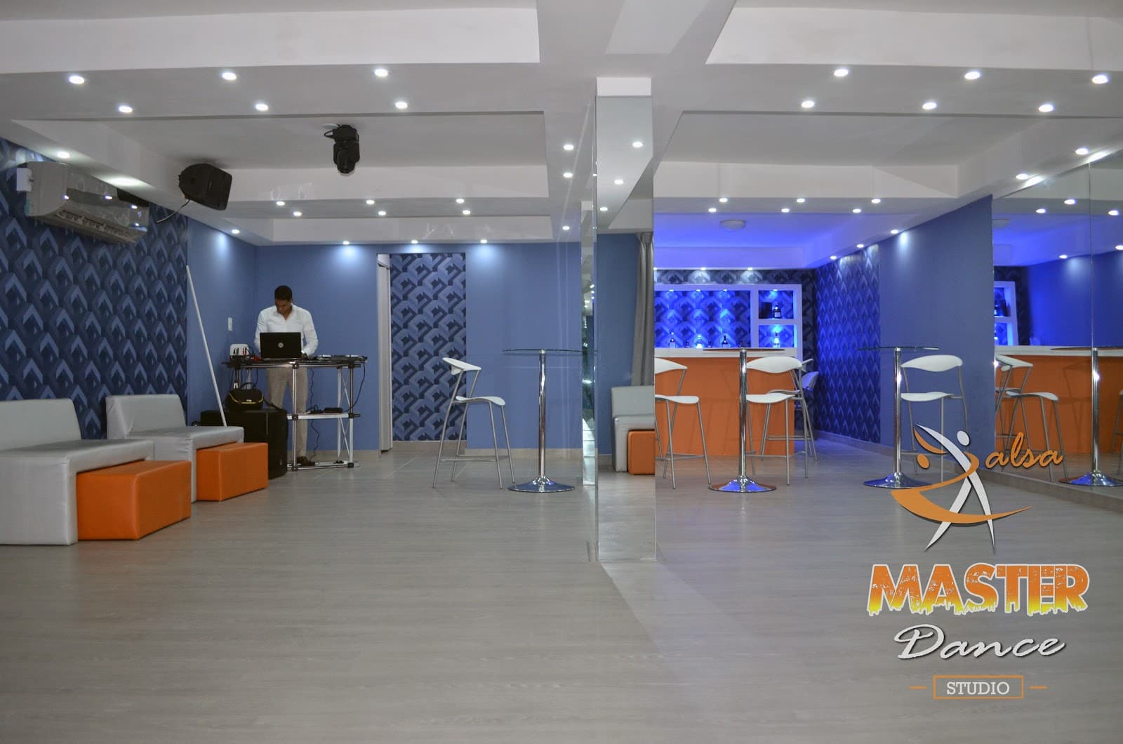 Master Dance Events (Escuela de Baile y Salón de Eventos). Santo Domingo Este