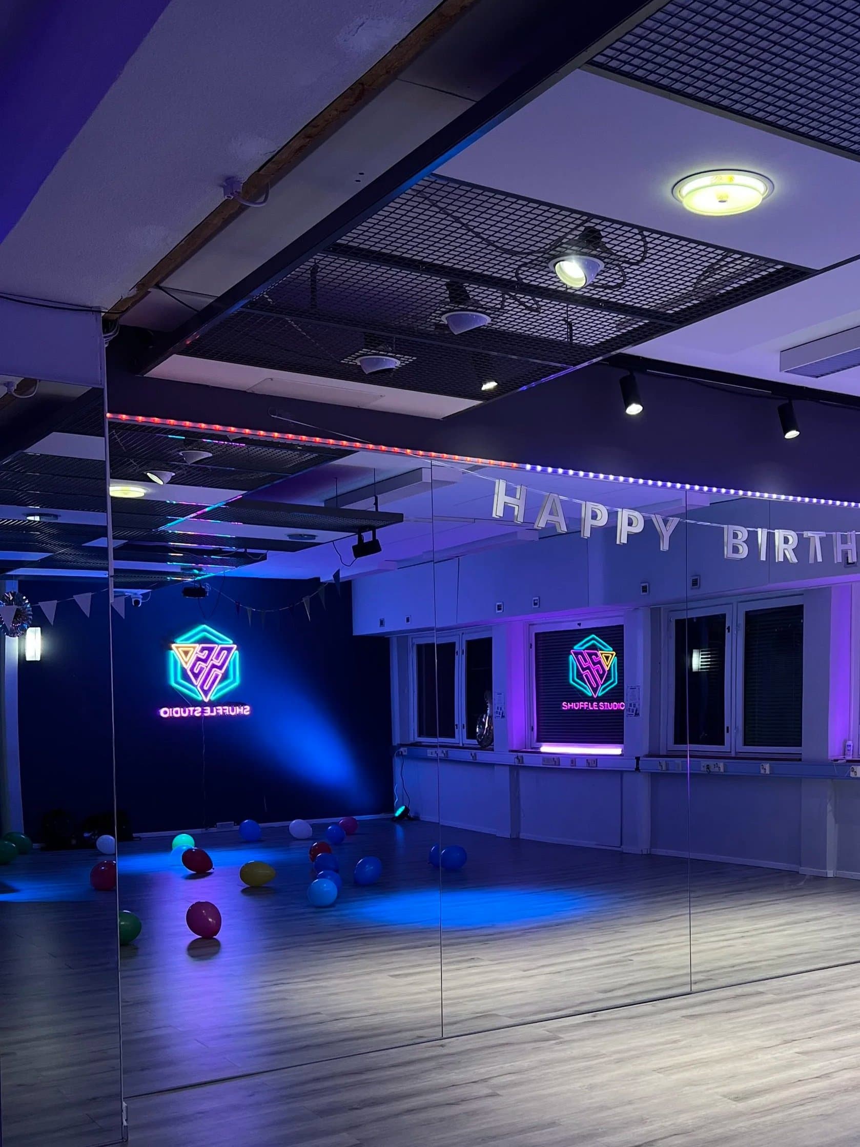 Shuffle Studio Fi. Helsinki, UUSIMAA