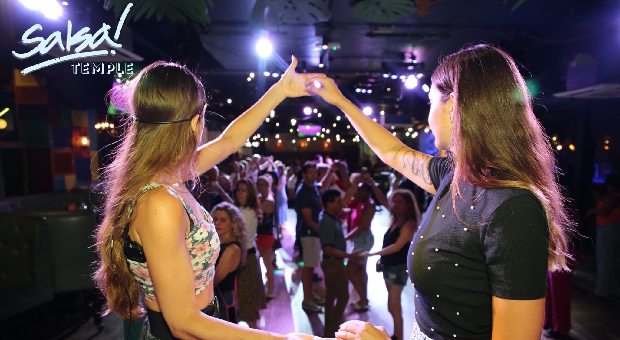 Salsa & Bachata classes with Melitta | 1-2-1 Private Studio. London