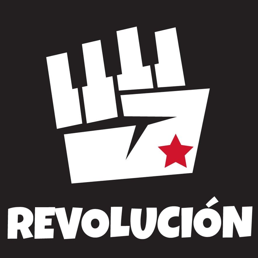 Revolución Dance School. Zelenika