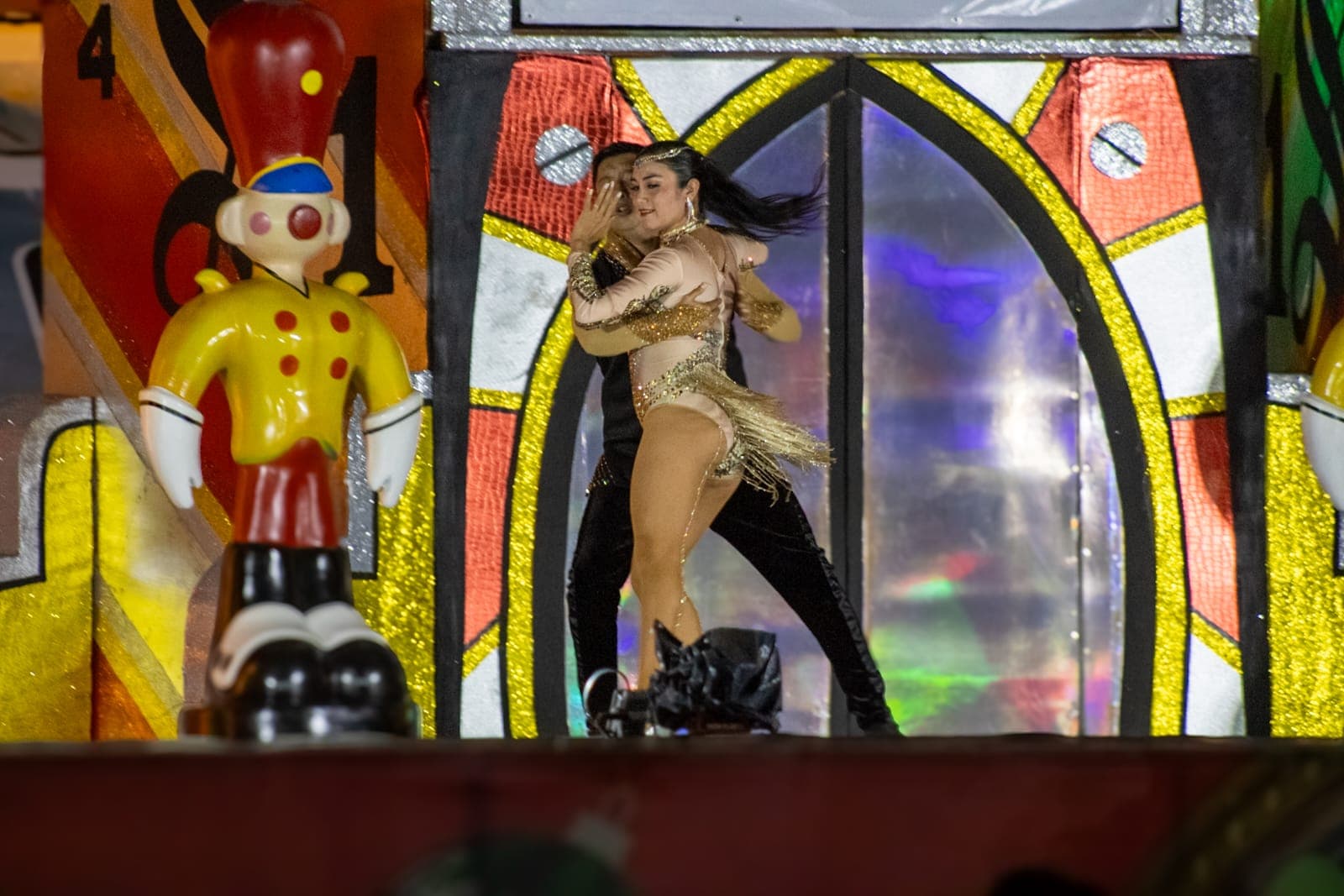 PULSO LATINO SALÓN DE BAILE. Mérida