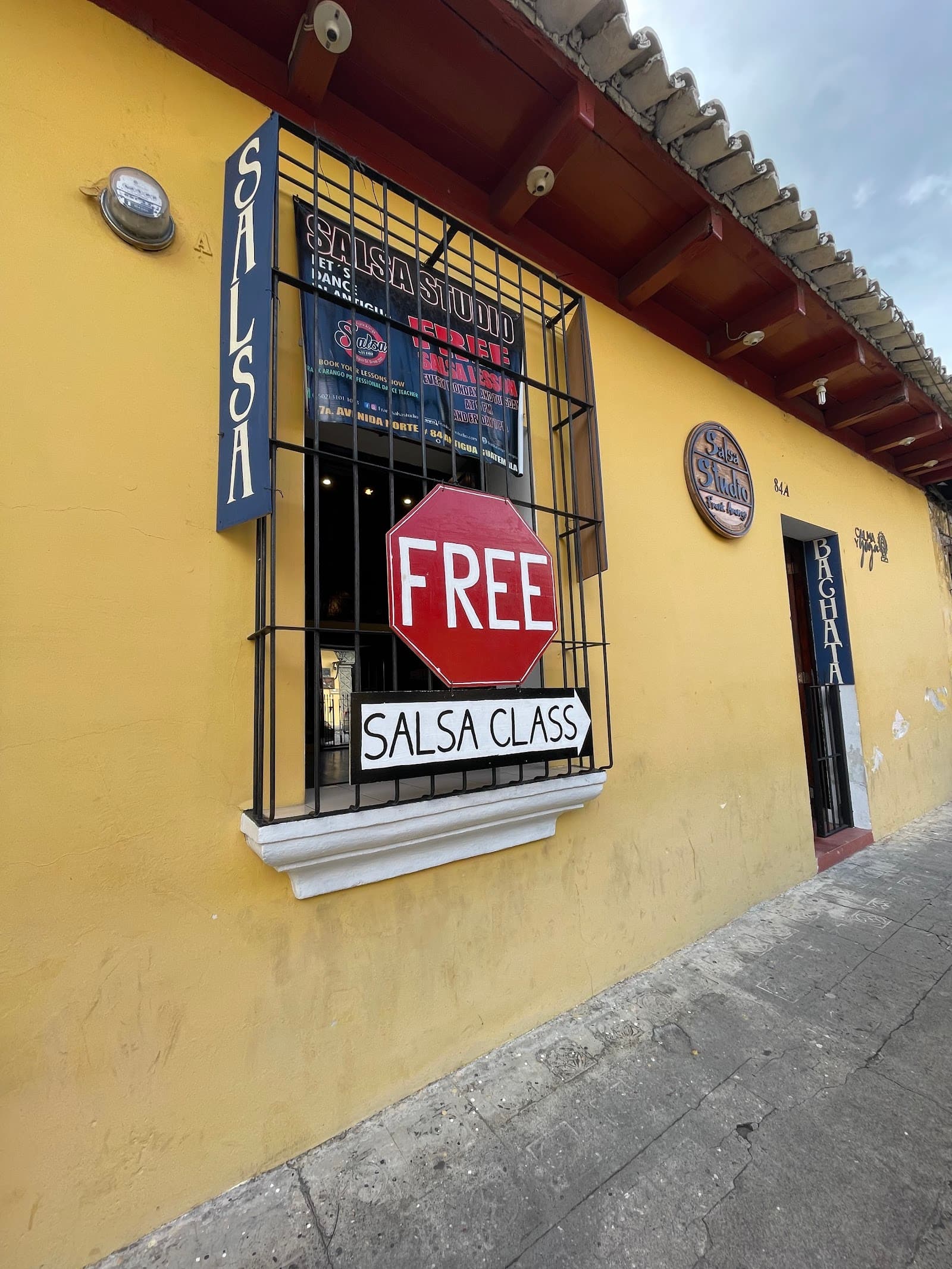 SALSA STUDIO frank arango. Antigua Guatemala, SACATEPÉQUEZ
