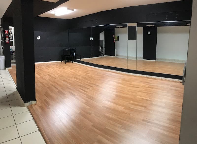 Studio K | Salsa - Bachata - Kizomba |. Bayamón, BAYAMÓN