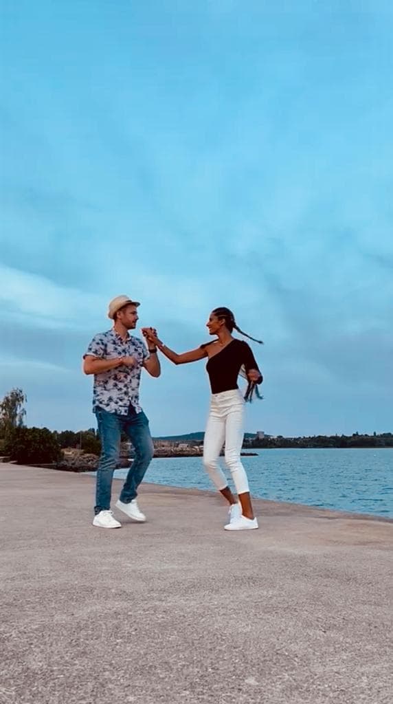 Bailabien - Salsa. Biel