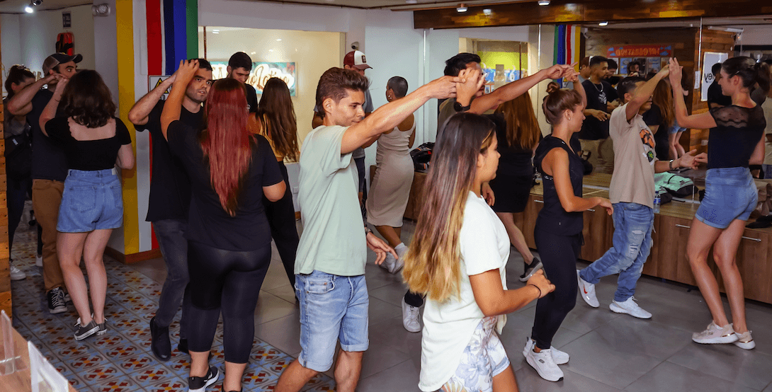 Casa Ritmo Latino / Salsa and Bachata Classes. Medellín