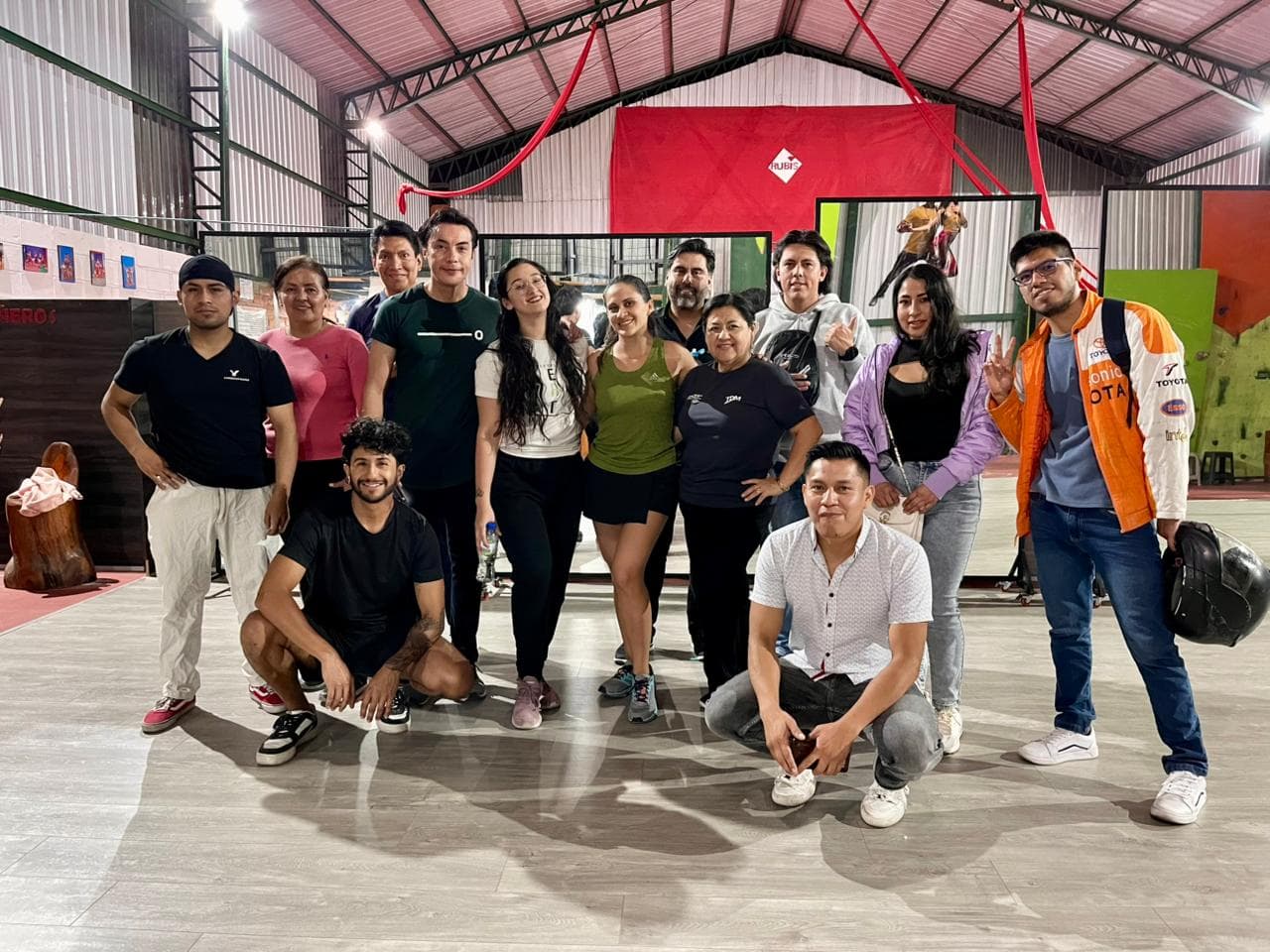 Tropicana Dance Studio. Quito