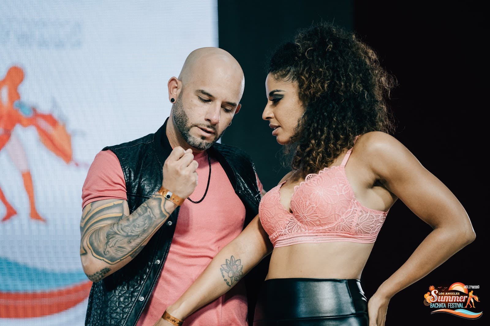 Bachata Caliente. Los Angeles