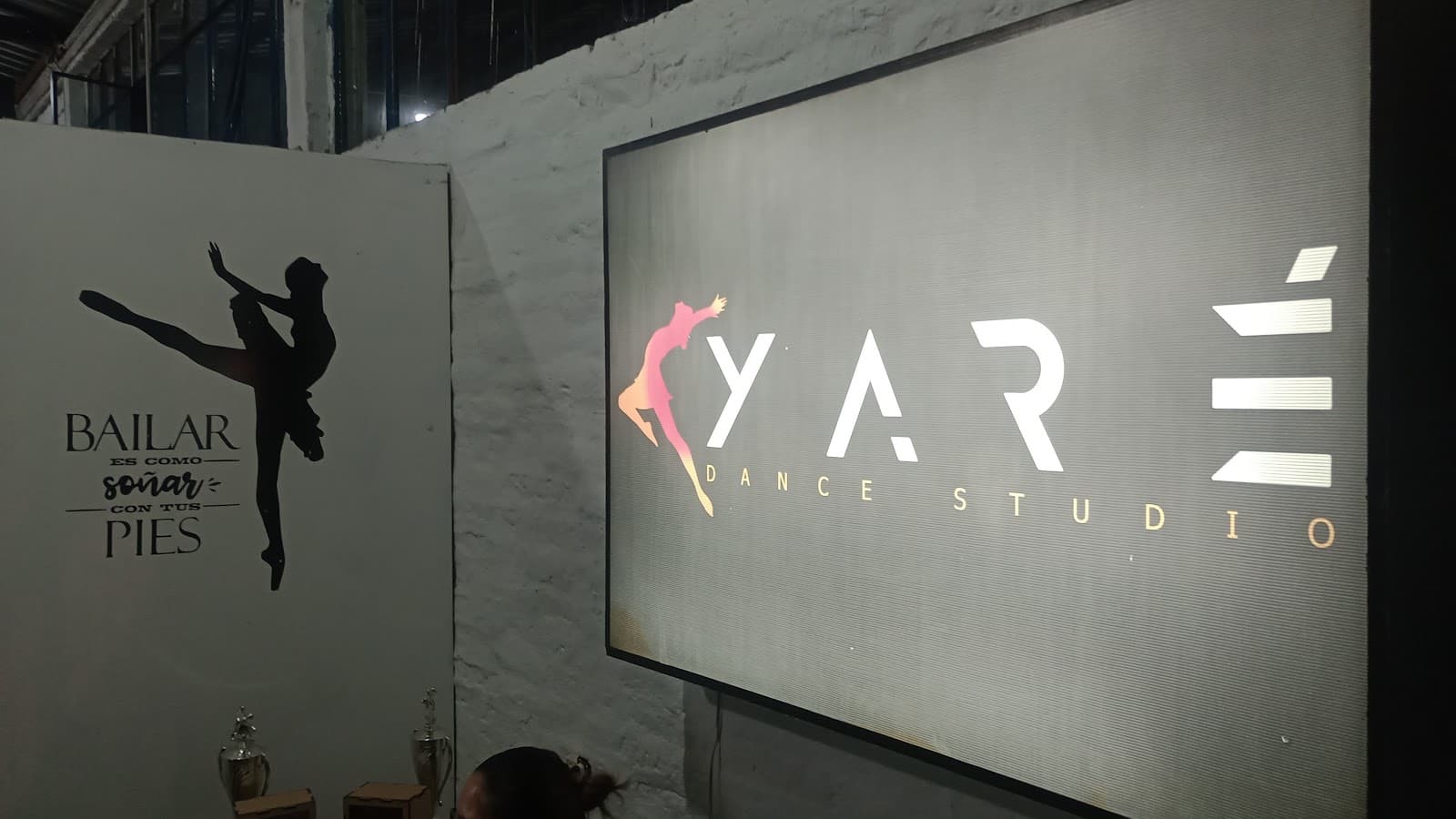 YARE DANCE STUDIO. Sangolquí